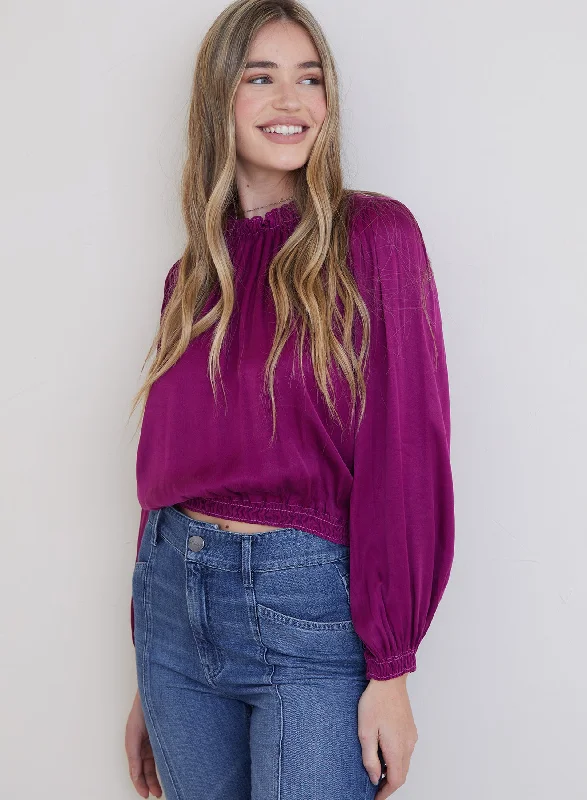 Dolby Smocked Neck Pullover Gym Gym