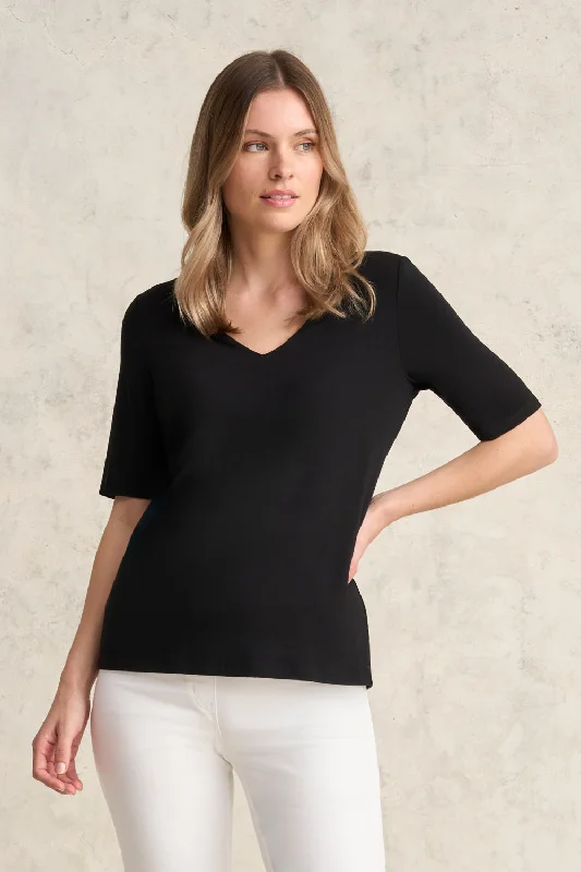 V-Neck Tee - Black Bohemian Women's Free Bohemian Women's Free