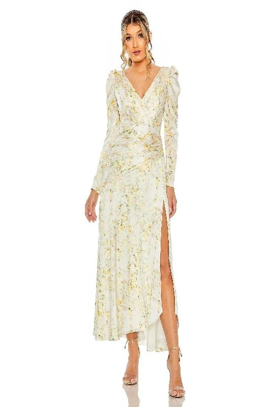 Mac Duggal 68319 Monochromatic Office Style Monochromatic Office Style