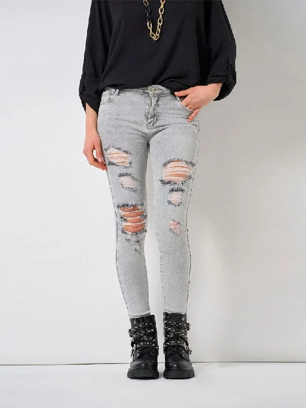 Jeans slim destroy gris Feminine Women's Style  Feminine Women's Style 