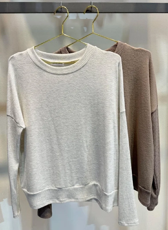 Kendall Sweater Top Confident Women's High - fashion Confident Women's High - fashion Kendall Sweater Top Confident Women's High - fashion Confident Women's High - fashion