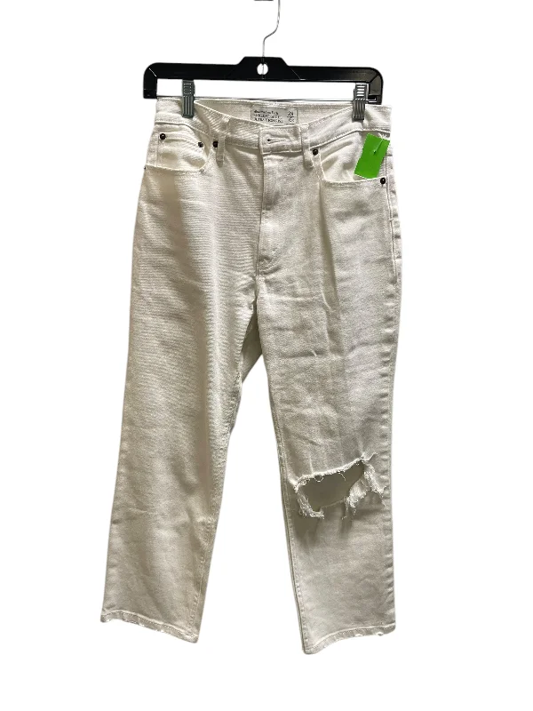 Jeans Boyfriend By Abercrombie And Fitch In White, Size: 6 Sporty Women's Tennis Sporty Women's Tennis Jeans Boyfriend By Abercrombie And Fitch In White, Size: 6 Sporty Women's Tennis Sporty Women's Tennis