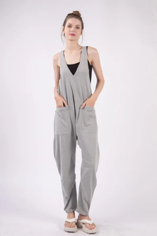 VERY J Plunge Sleeveless Jumpsuit with Pockets Elegant Women's Formal Elegant Women's Formal VERY J Plunge Sleeveless Jumpsuit with Pockets Elegant Women's Formal Elegant Women's Formal