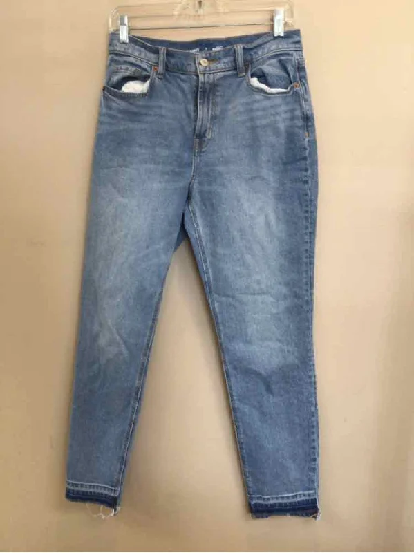OLD NAVY SIZE 4 Ladies JEANS Artistic Women's Avant -  Artistic Women's Avant - 