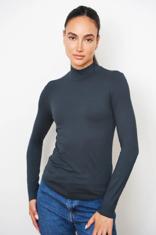 Soft Touch Long Sleeve Mock Neck Turtleneck in Crepuscule Australian Beach Australian Beach Soft Touch Long Sleeve Mock Neck Turtleneck in Crepuscule Australian Beach Australian Beach