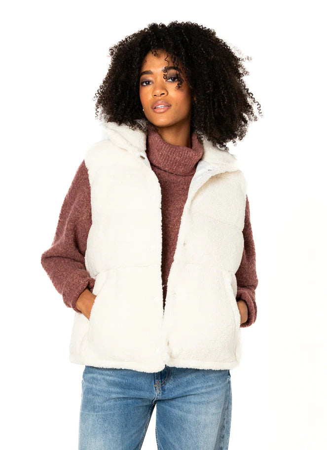 Dominika Puffer Sherpa Vest Preppy Women's College Preppy Women's College
