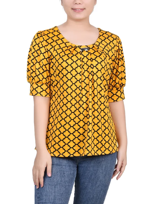 Golden Glow Black Fleur De Lis