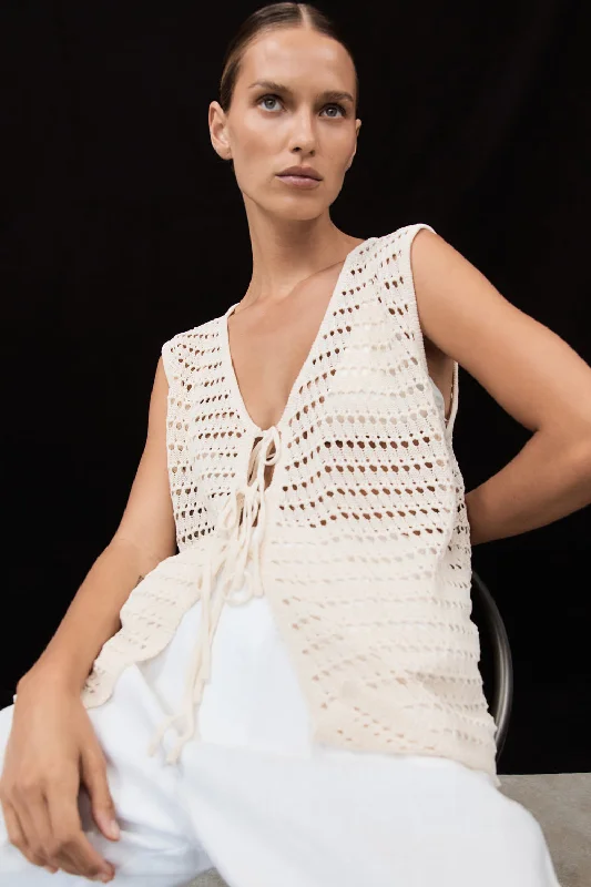 NOAH CROCHET NATURAL KNIT VEST Feminine Women's Style  Feminine Women's Style 
