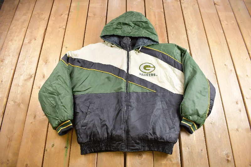 Vintage 1990s Green Bay Packers NFL Game Day Puffer Jacket Polished Women's Silk Polished Women's Silk Vintage 1990s Green Bay Packers NFL Game Day Puffer Jacket Polished Women's Silk Polished Women's Silk
