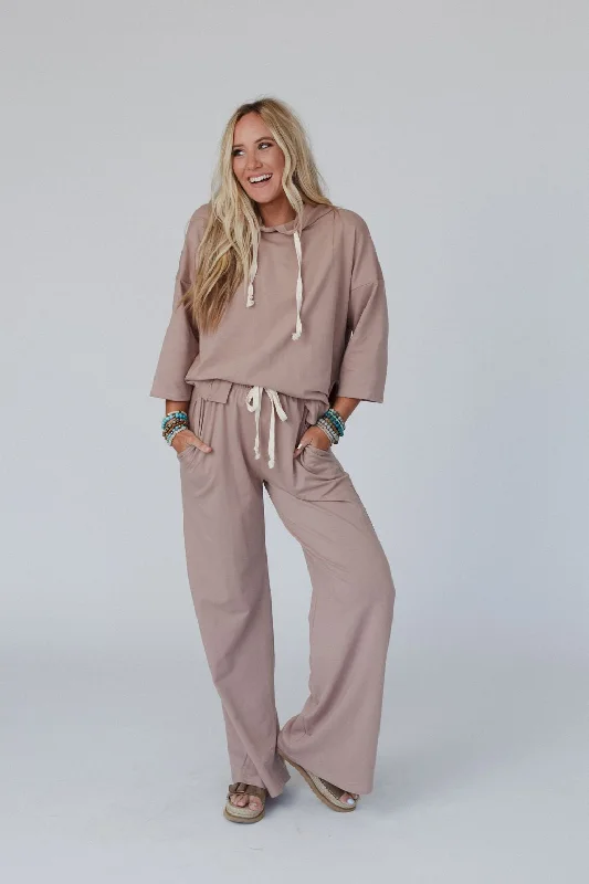 The Nest Arianna Top And Pant Set - Mocha Hip Women's Retro Hip Women's Retro