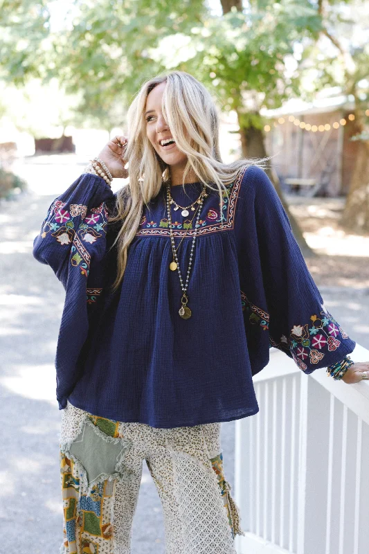 Quinnlan Embroidered Tunic - Navy Streetwear Style for 