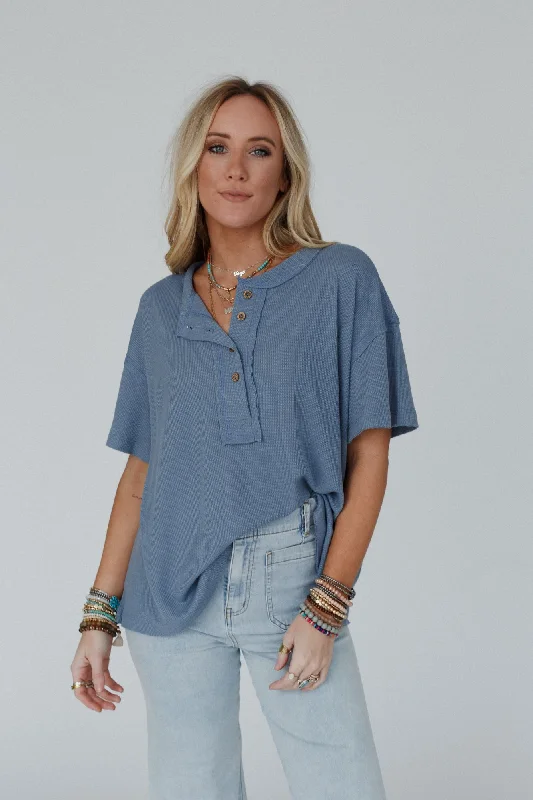 The Nest Soft Plume Henley Top - Blue Slate Compression Compression