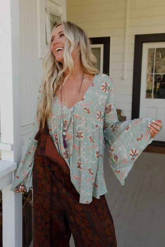 The Nest Brea Mixed Print Top - Sage Floral Print Business