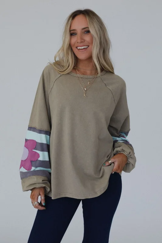 Petal Patch Pullover Top - Mushroom Dapper Women's 1920S