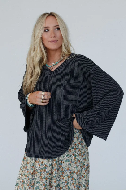 The Nest All You Need Textured Top - Charcoal Earthy Women's  Earthy Women's 