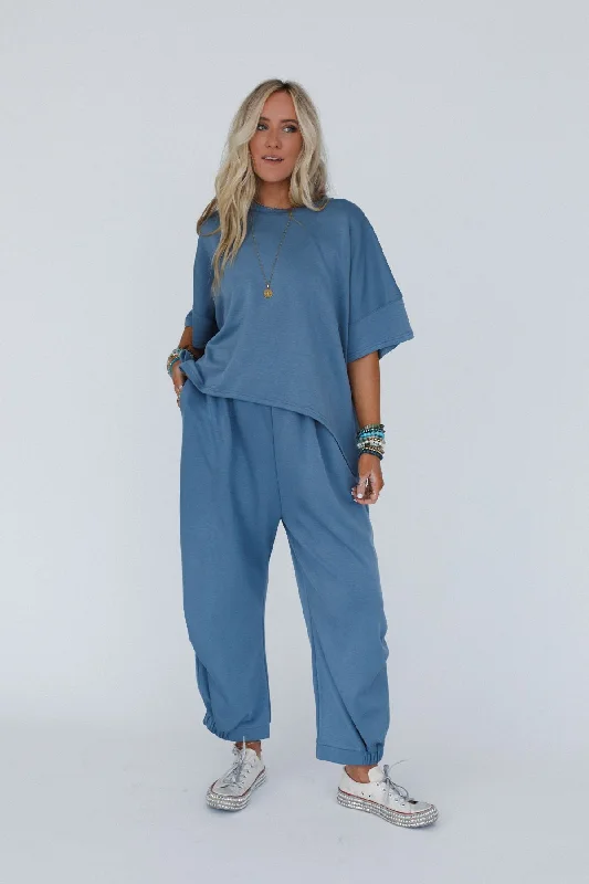 Soleil Skies Set - Blue Hip Women's Retro