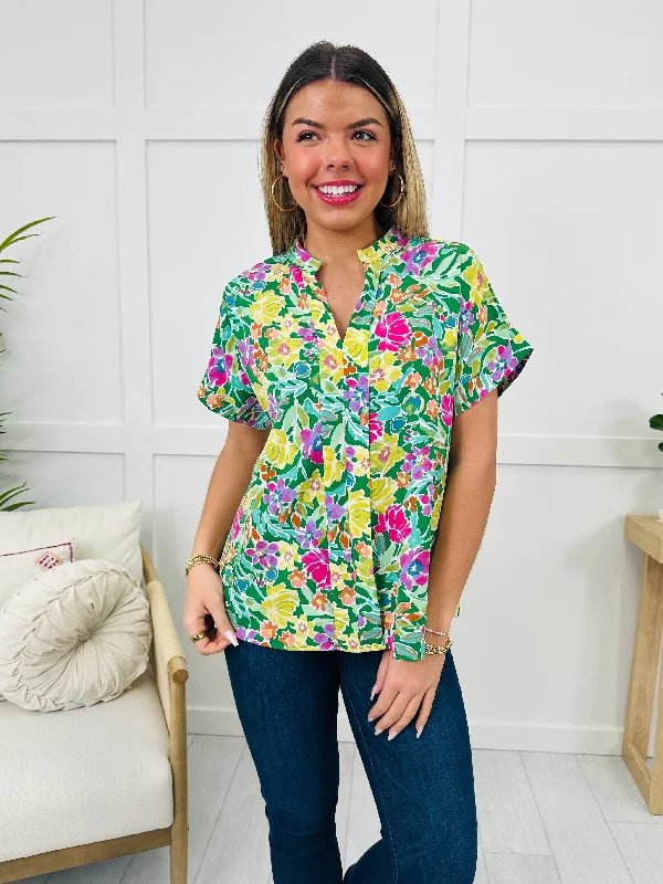 REG/CURVY Among The Wildflowers Top Cool Women's Skate