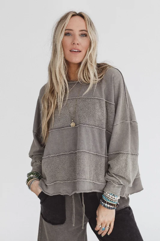 Dawson Pullover Top - Mocha Laid - back Women's Vibe