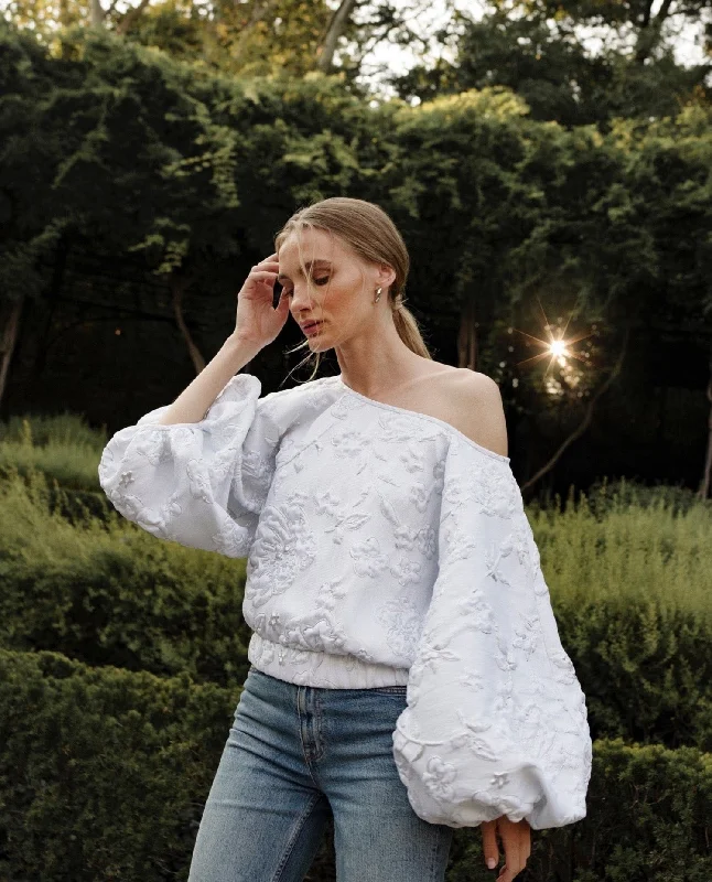 All White Good Luck Top Sporty Women's Tennis