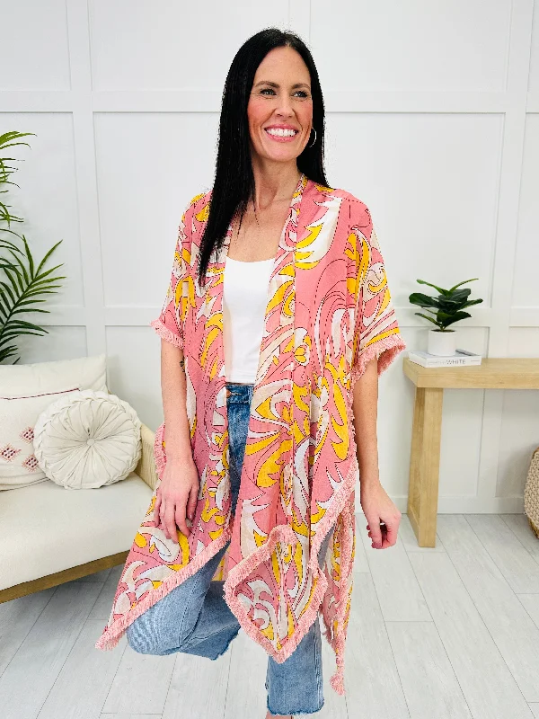 Weekend Hangs Kimono In Pink Multi Vintage Women's 1970S 